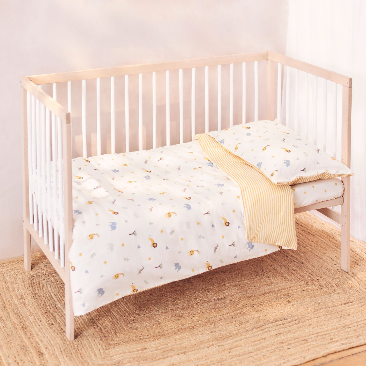 flatlay_roundel_organic