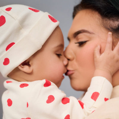 flatlay_roundel_signature_fabric