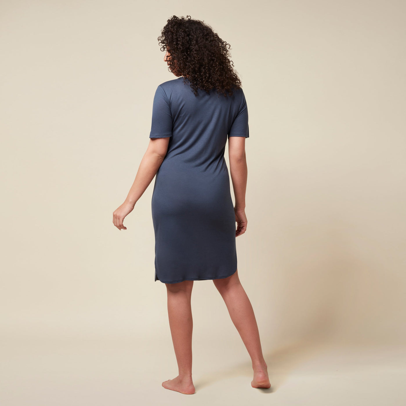 flatlay_roundel_feeding