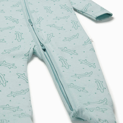 flatlay_roundel_2way_zip        