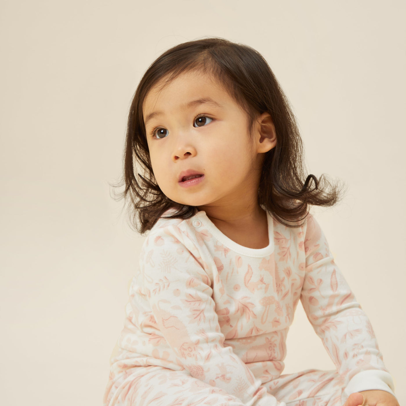 flatlay_roundel_signature_fabric