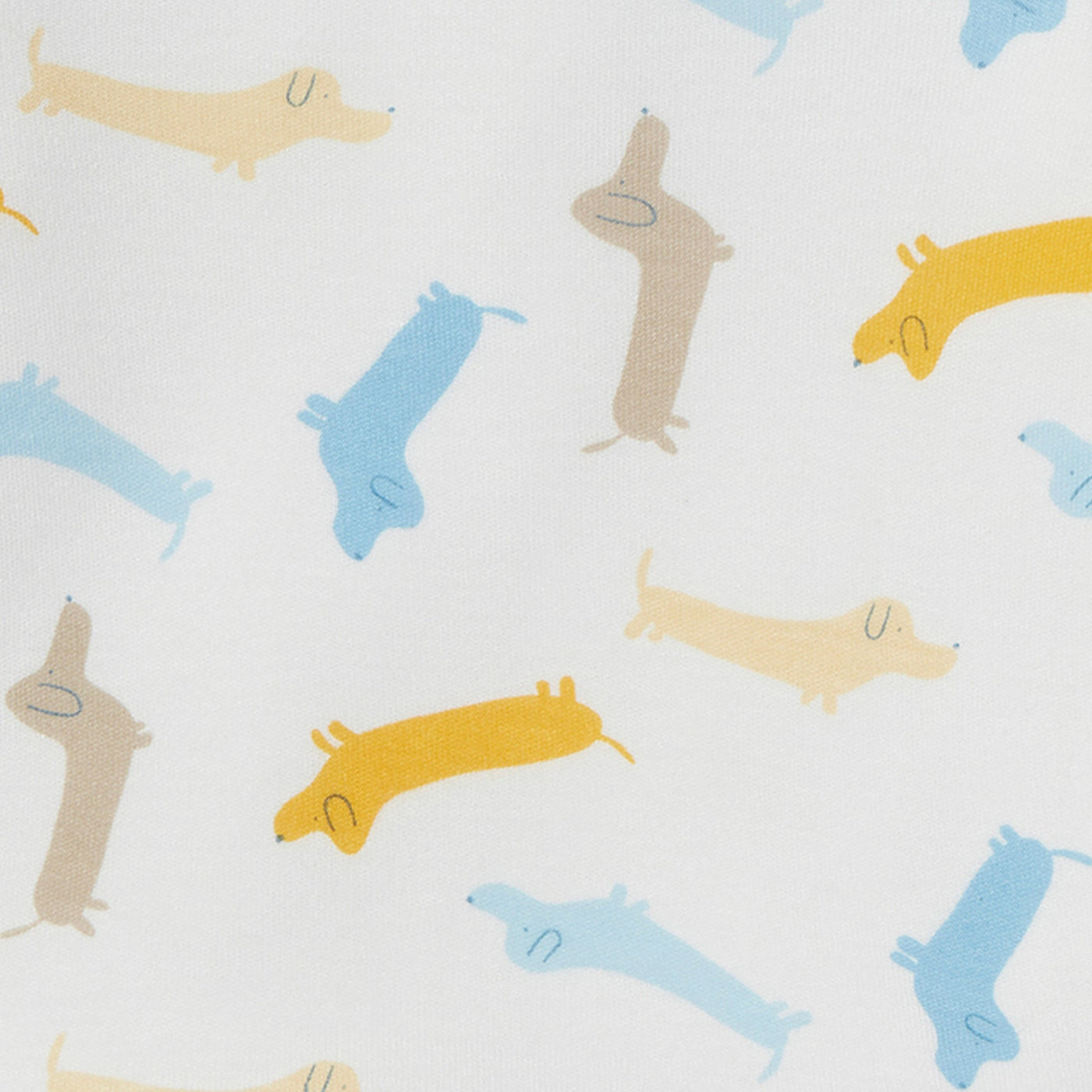 flatlay_roundel_signature_fabric                             