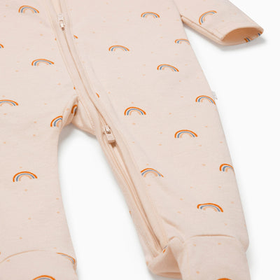 flatlay_roundel_signature_fabric