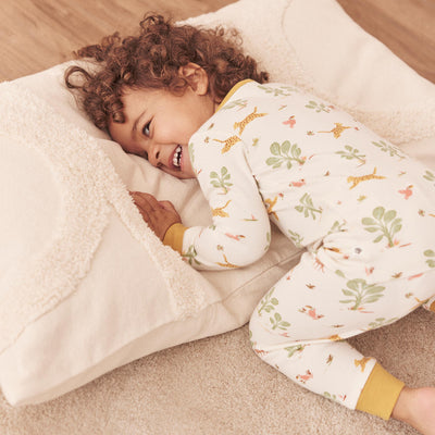 flatlay_roundel_signature_fabric