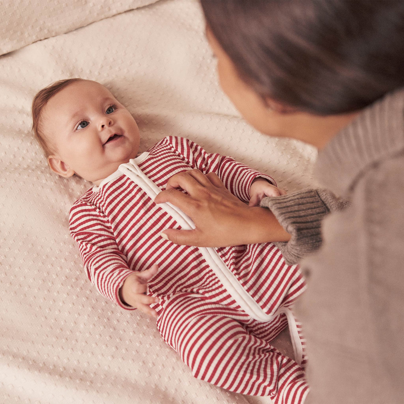 flatlay_roundel_organic