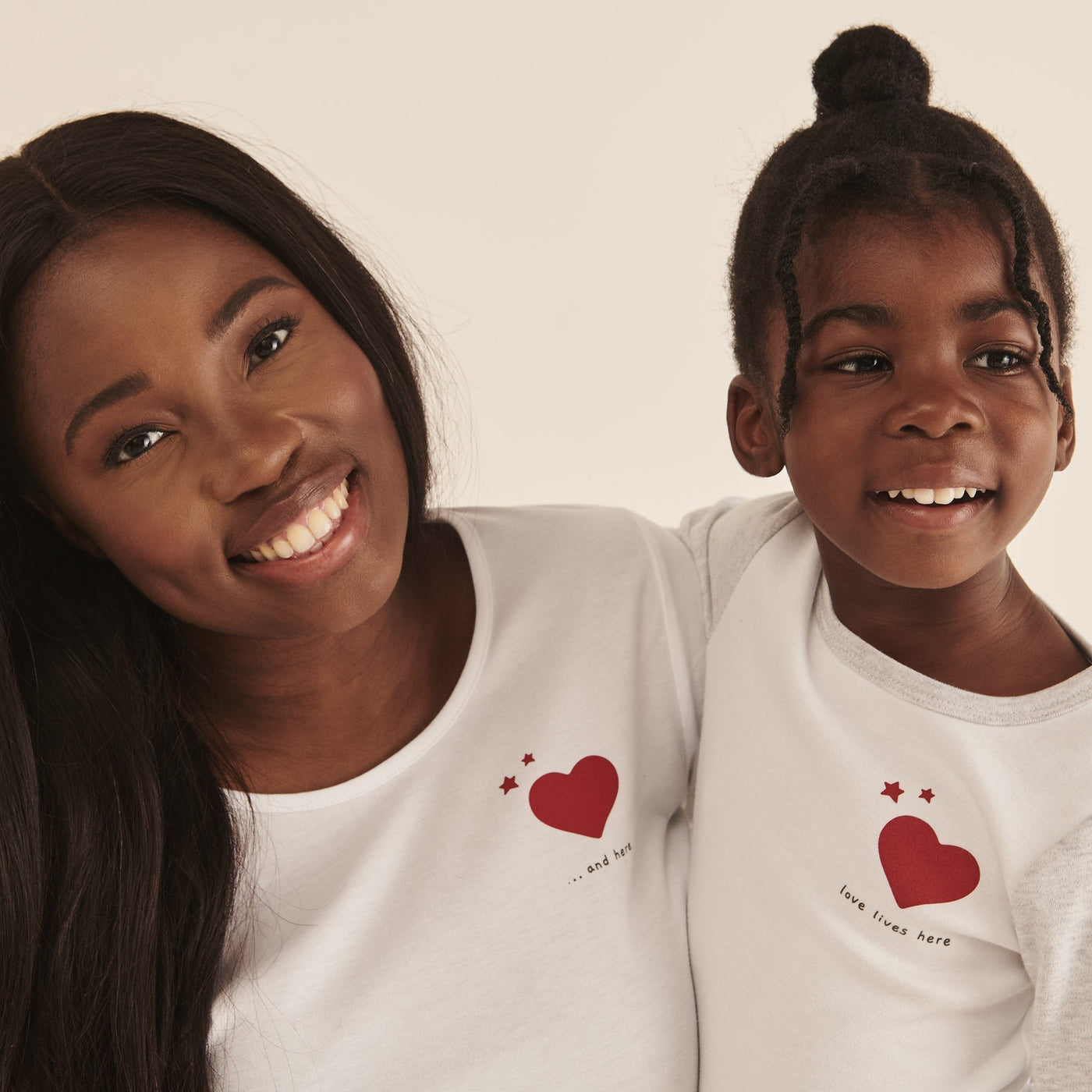 Mama Love Long Sleeve T-Shirt