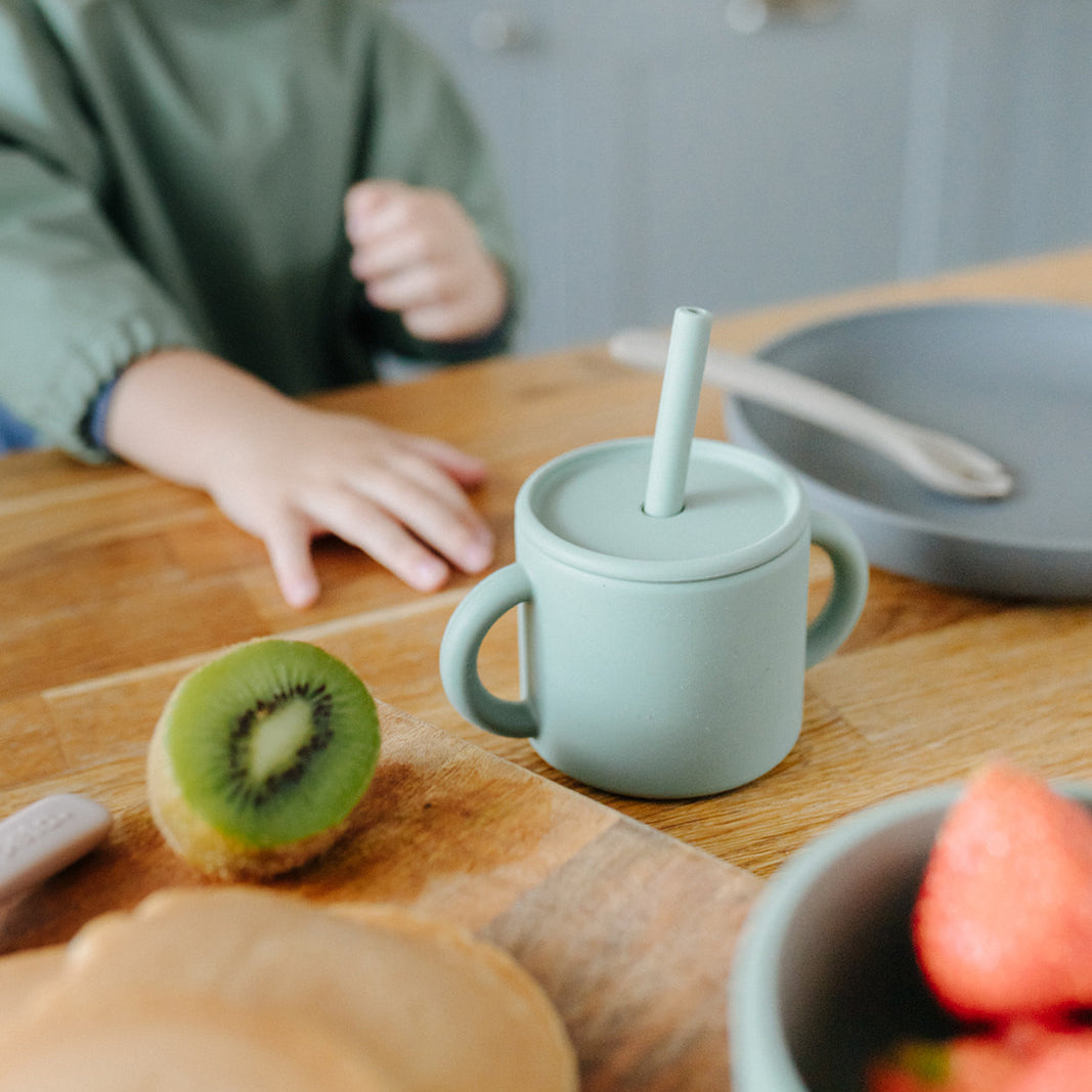 flatlay_roundel_friends