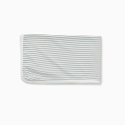 flatlay_roundel_signature_fabric