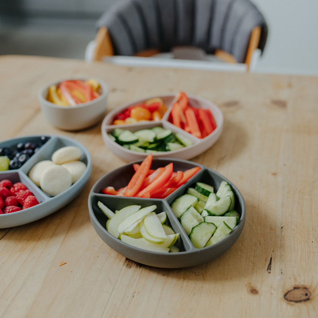 flatlay_roundel_friends