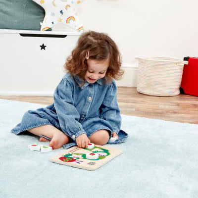 The Very Hungry Caterpillar Wooden Shape Puzzle